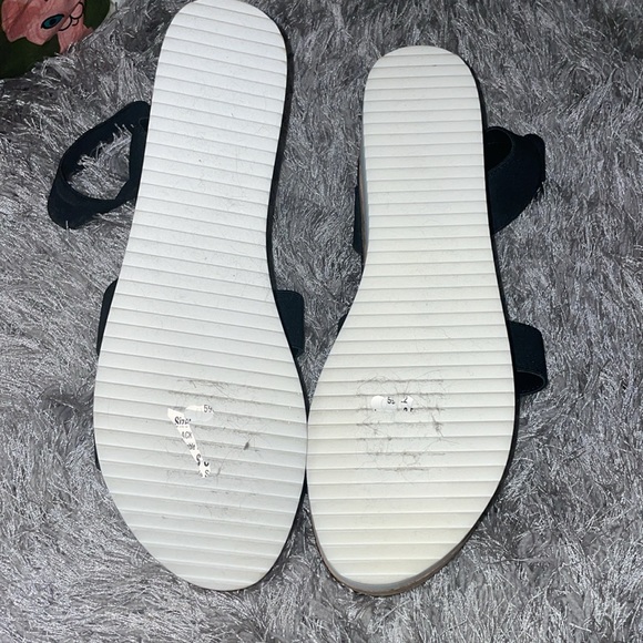 Steve Madden platform sandal size 9 - Picture 2 of 4